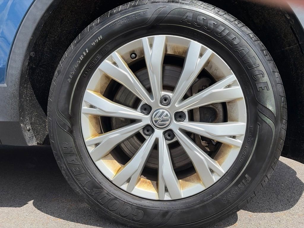 Used 2019 Volkswagen Tiguan S w/ Driver Assistance Package AWD/4WD image 21