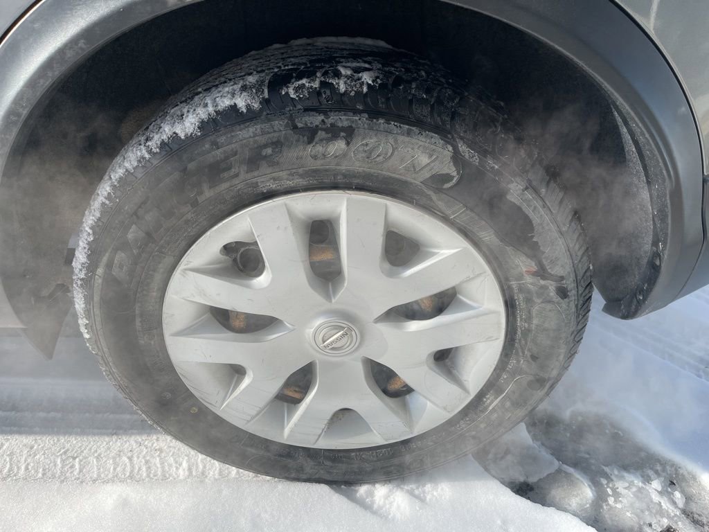 Used 2019 Nissan Rogue Sport S image 13