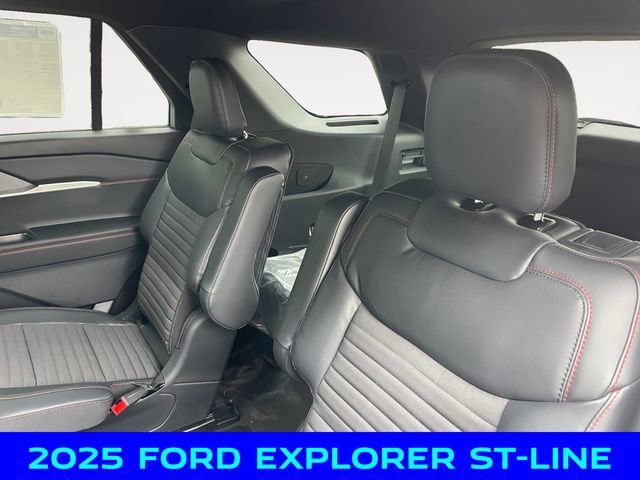 New 2025 Ford Explorer ST-Line w/ Premium Package image 13