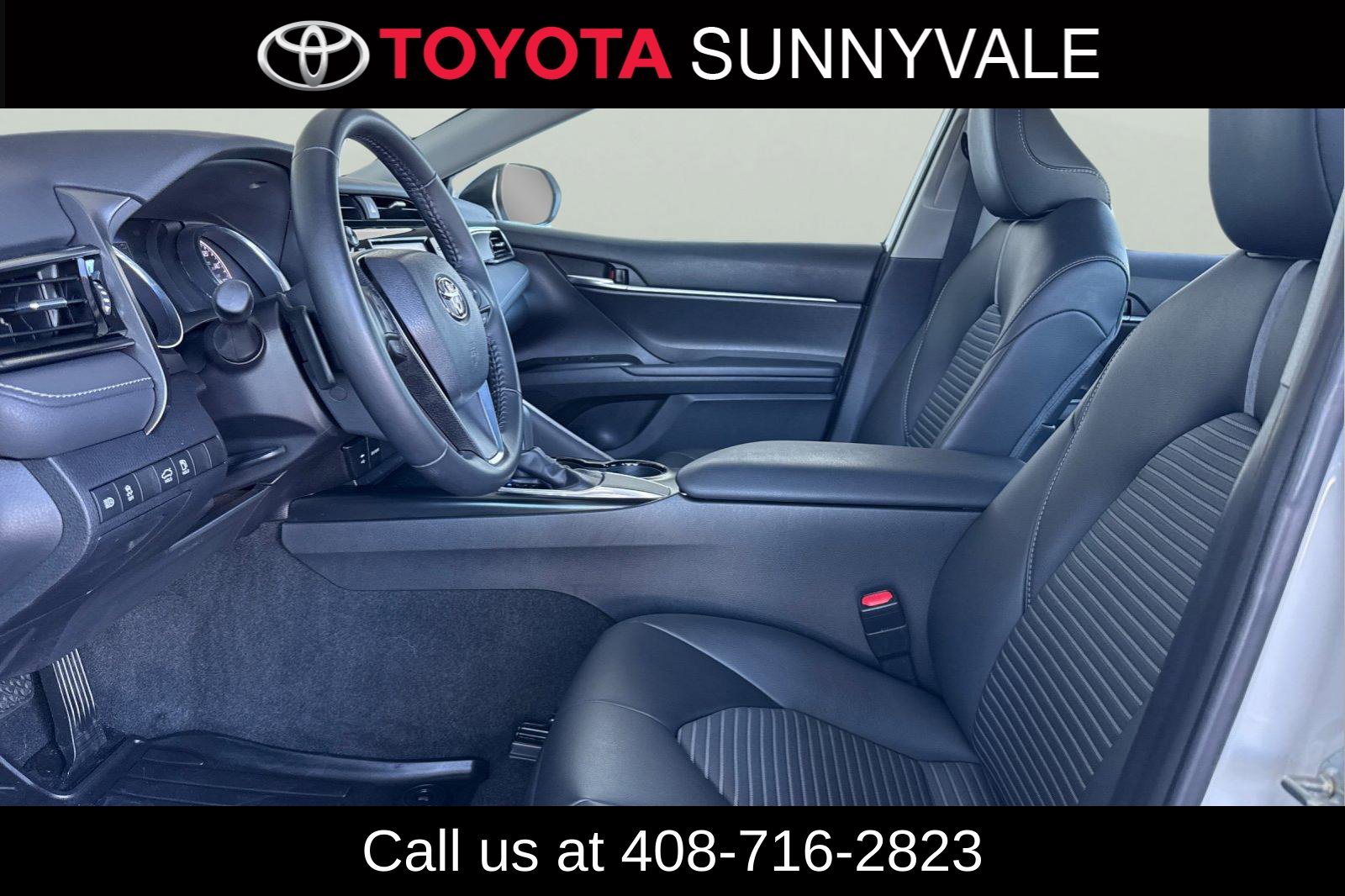 Used 2019 Toyota Camry SE w/ Convenience Package FWD image 14