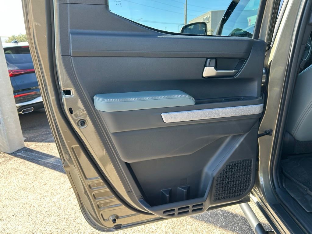 Used 2025 Toyota Tacoma Trailhunter image 66