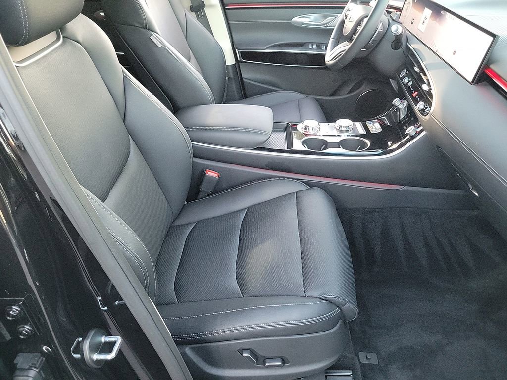 Used 2026 Genesis GV70 2.5T image 35