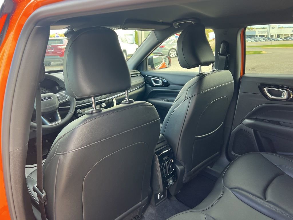 New 2026 Jeep Compass Limited image 15