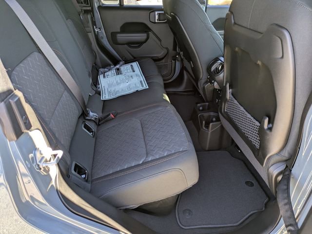 New 2026 Jeep Gladiator Mojave w/ Technology Group image 31