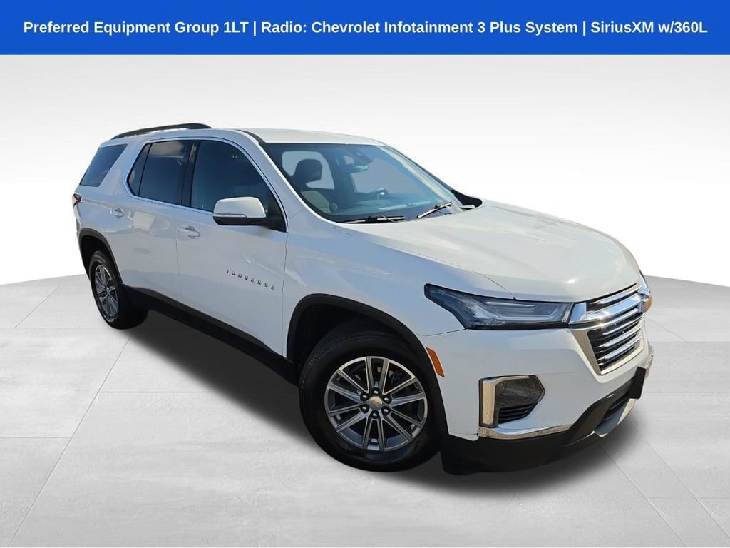 Used 2023 Chevrolet Traverse LT