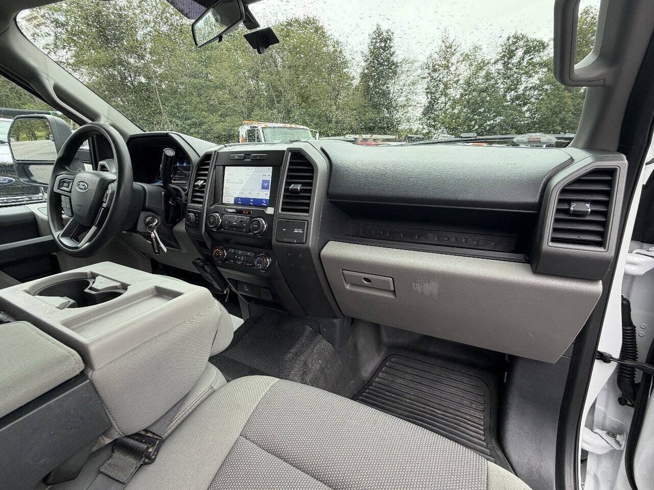 Used 2022 Ford F250 XL w/ Power Equipment Group AWD/4WD image 28