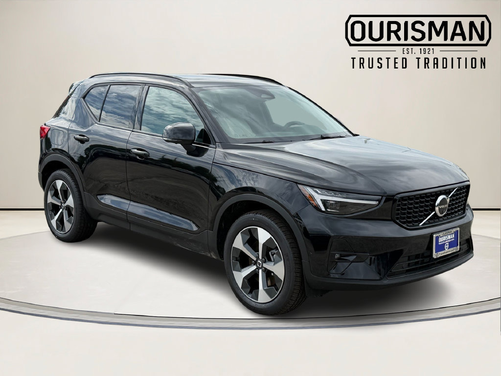New 2026 Volvo XC40 B5 Plus w/ Climate Package