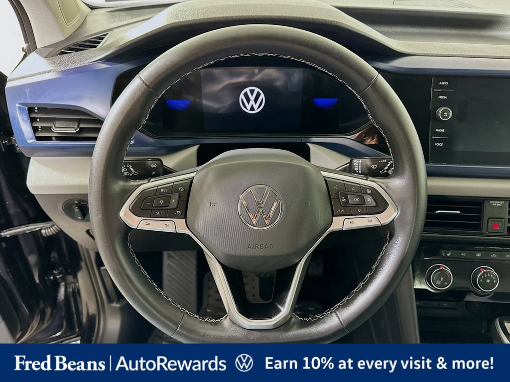 Certified 2023 Volkswagen Taos SE AWD/4WD image 14