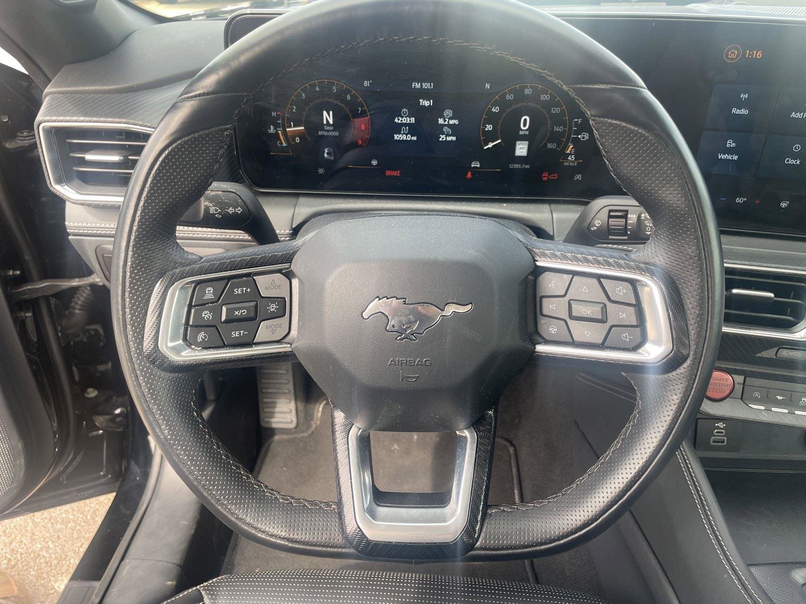 Used 2025 Ford Mustang GT Premium image 14