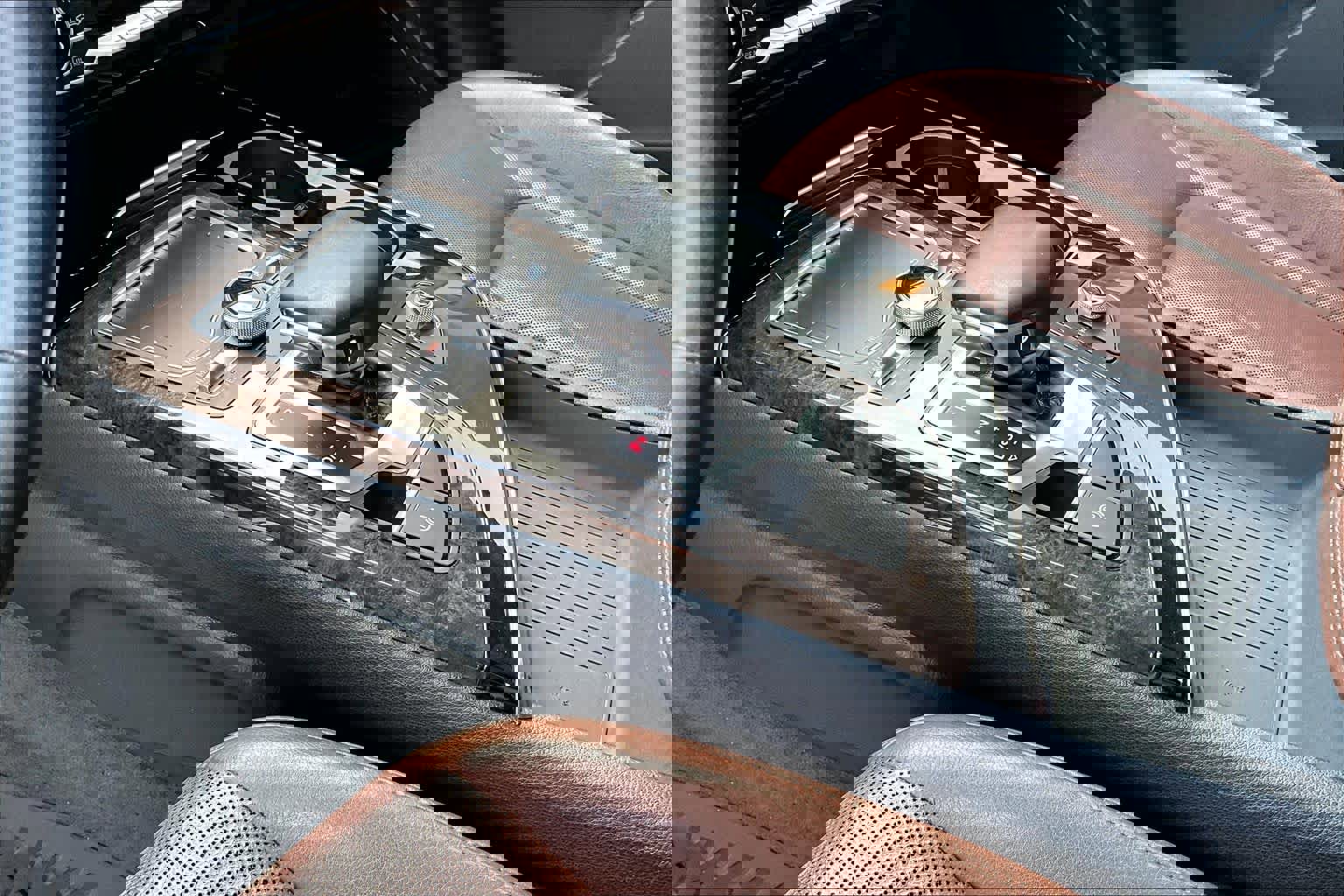 Used 2019 Audi Q7 3.0T Prestige image 18