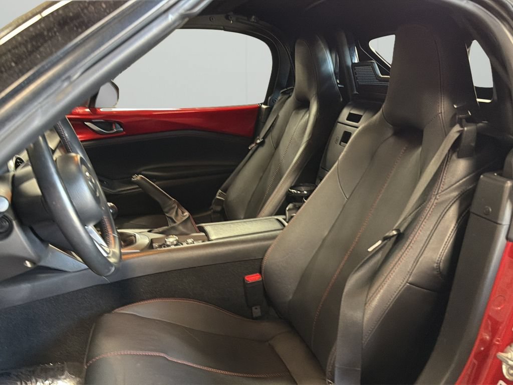 Used 2016 MAZDA MX-5 Miata Grand Touring RWD image 12