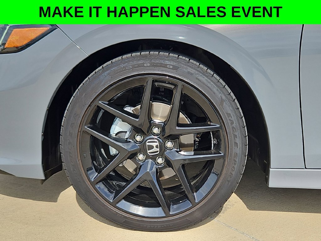 Used 2026 Honda Civic Sport image 32
