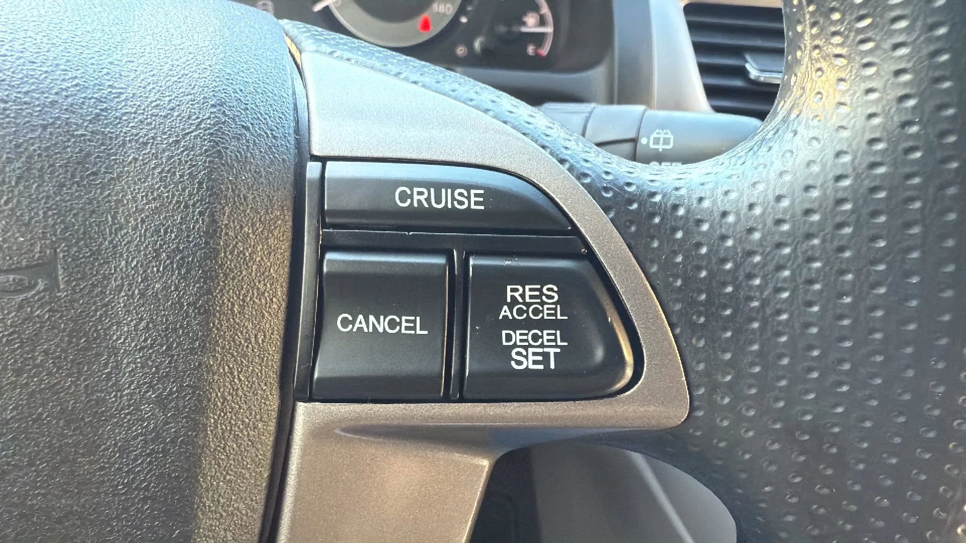 Used 2016 Honda Odyssey SE image 11