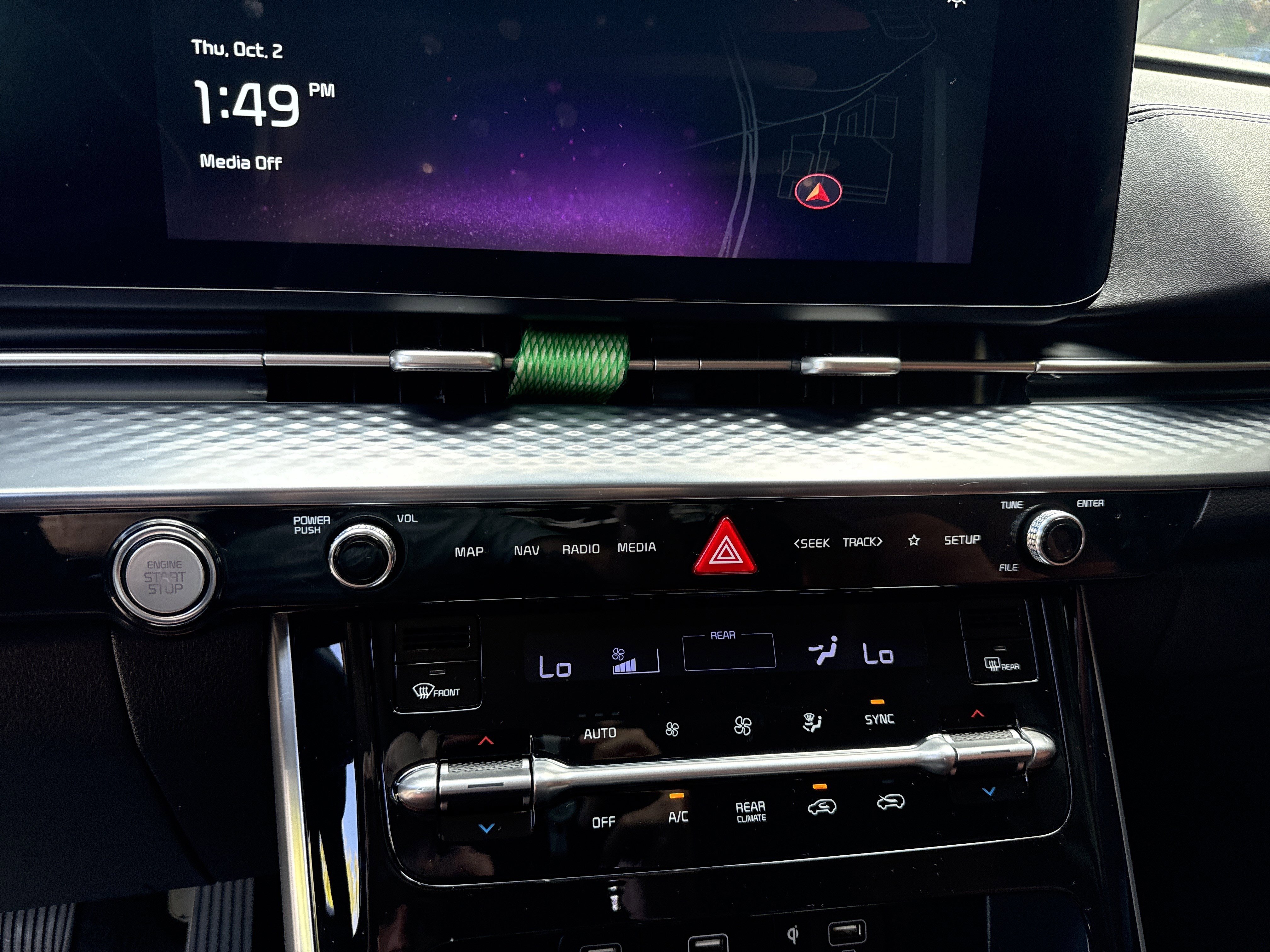 Used 2024 Kia Carnival SX Prestige image 29