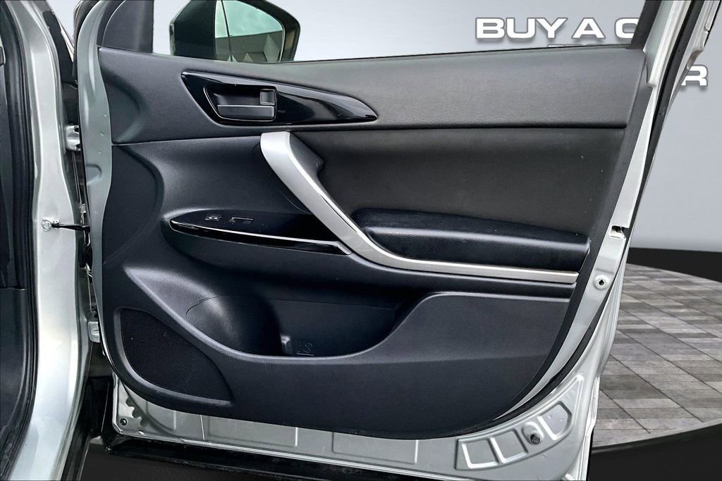 Used 2023 Mitsubishi Eclipse Cross LE image 23