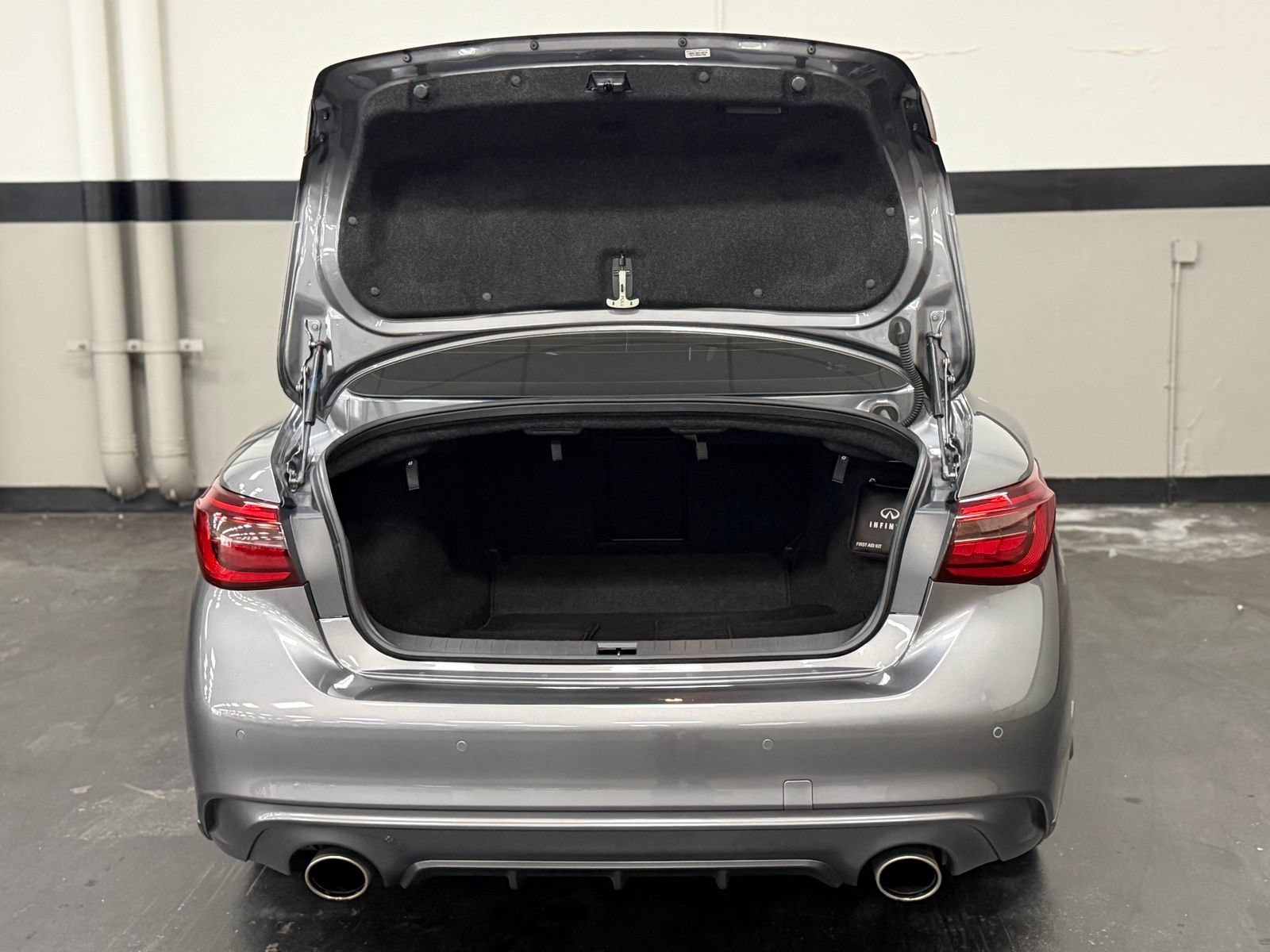 Used 2023 INFINITI Q50 Luxe w/ Cargo Package RWD image 15