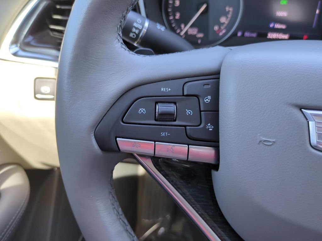 Used 2022 Cadillac XT6 Premium Luxury w/ Technology Package FWD image 20