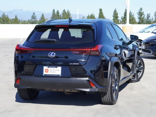 Used 2020 Lexus UX 250h w/ Premium Package AWD/4WD image 8