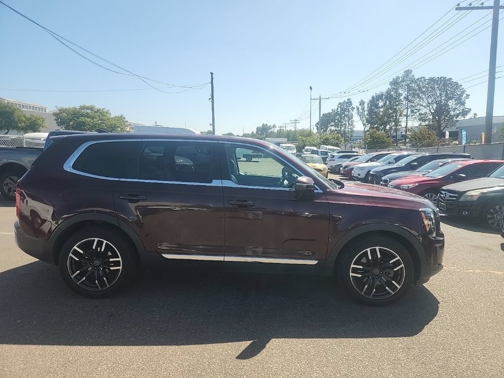 Used 2020 Kia Telluride LX FWD image 17