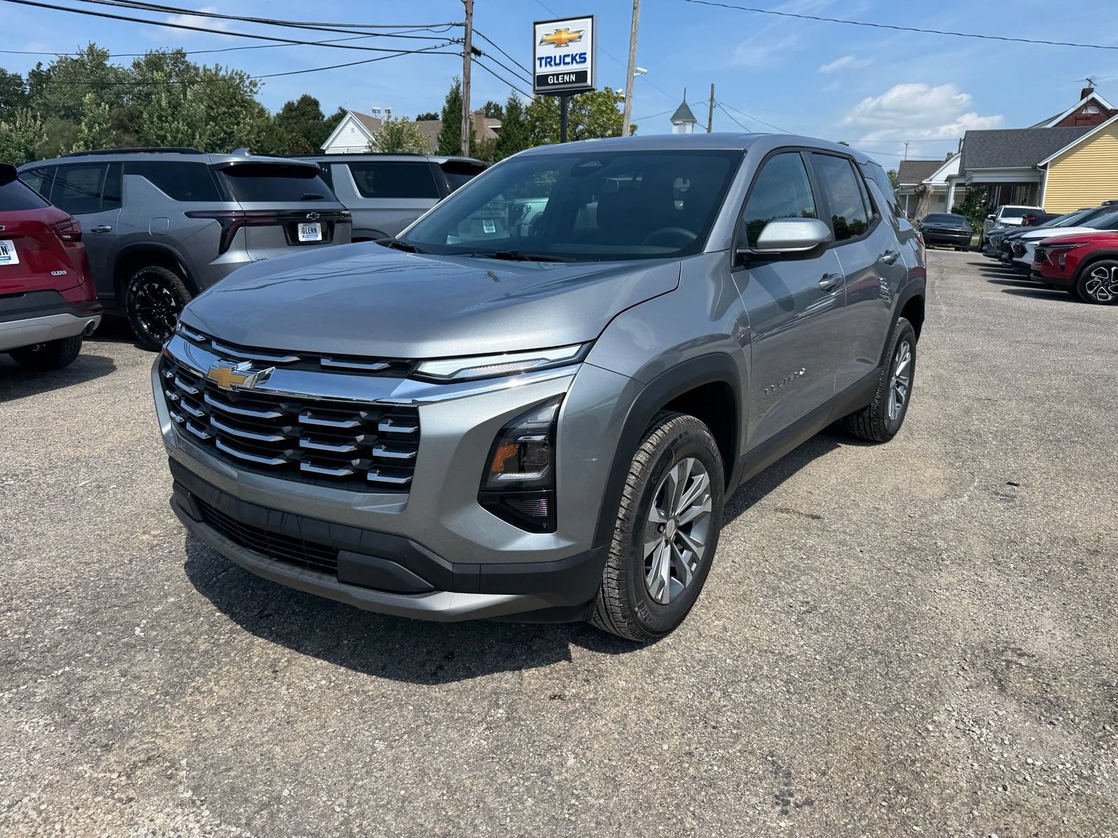 New 2027 Chevrolet Equinox LT AWD/4WD image 2