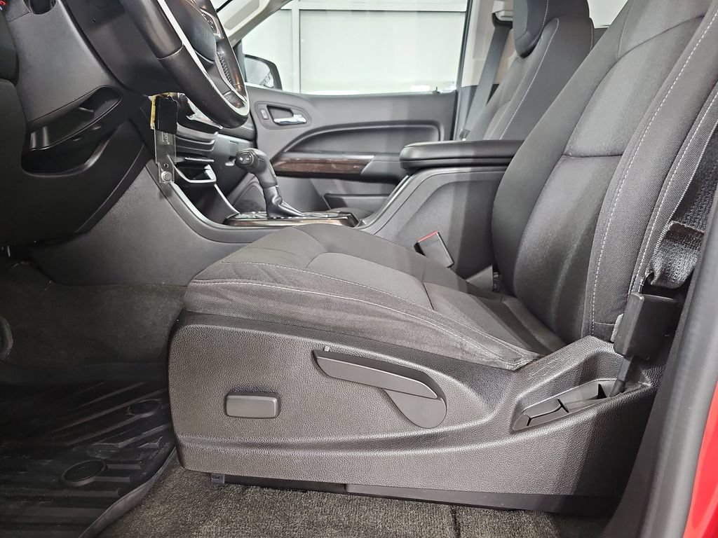 Used 2015 GMC Canyon SLE AWD/4WD image 33