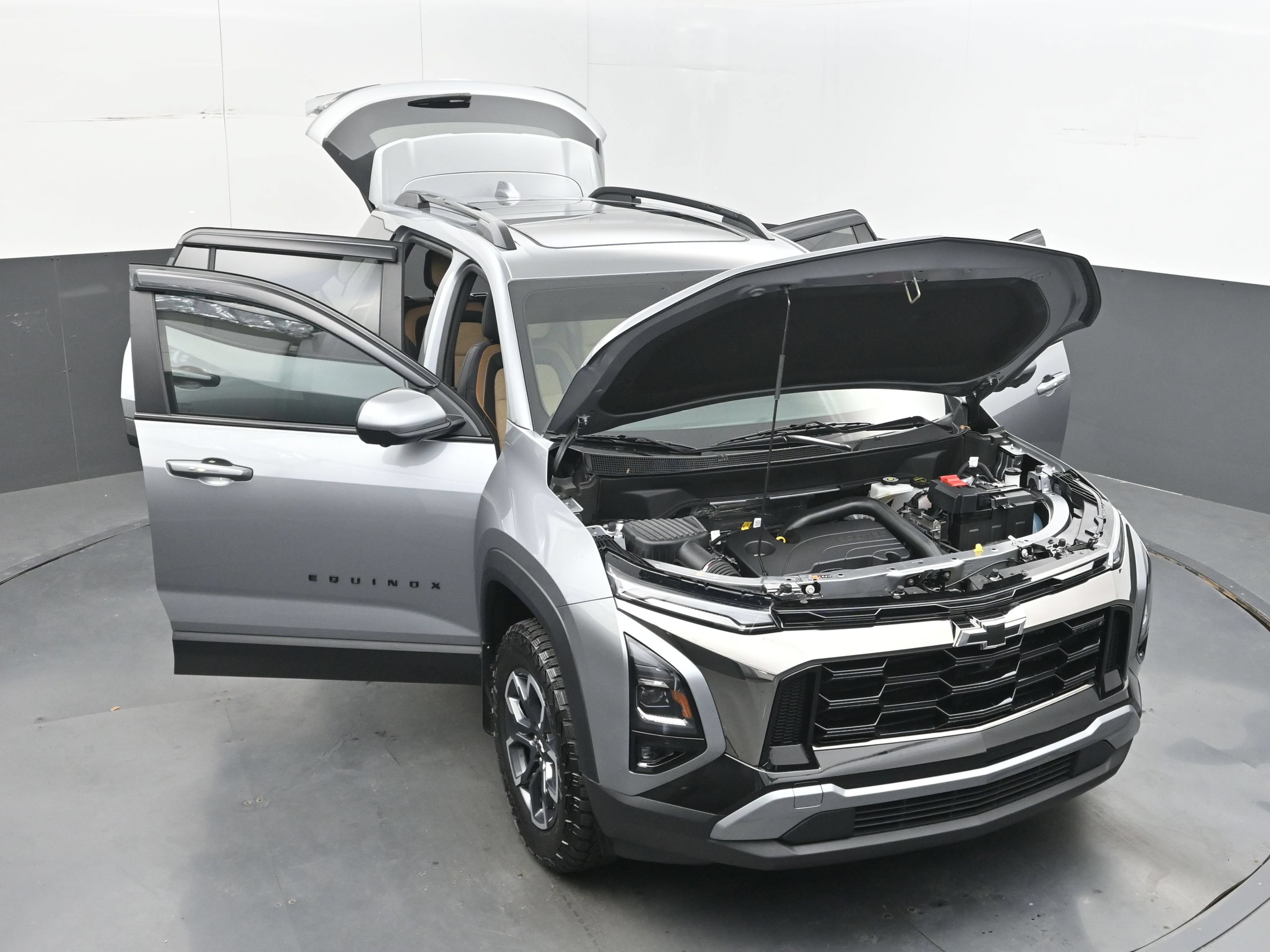 Used 2026 Chevrolet Equinox ACTIV w/ Safety and Technology Package AWD/4WD image 45