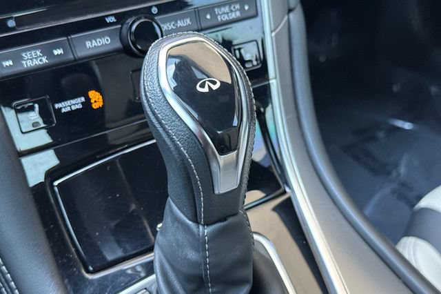 Used 2022 INFINITI Q60 3.0t Luxe w/ Cargo Package RWD image 33