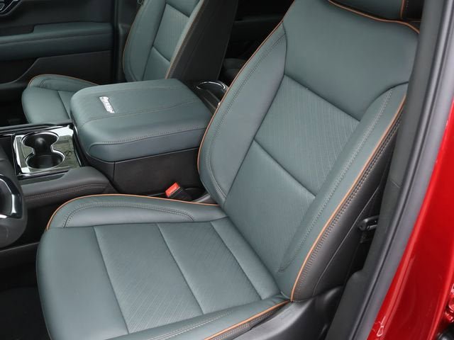 New 2026 GMC Yukon AT4 w/ AT4 Premium Plus Package AWD/4WD image 23