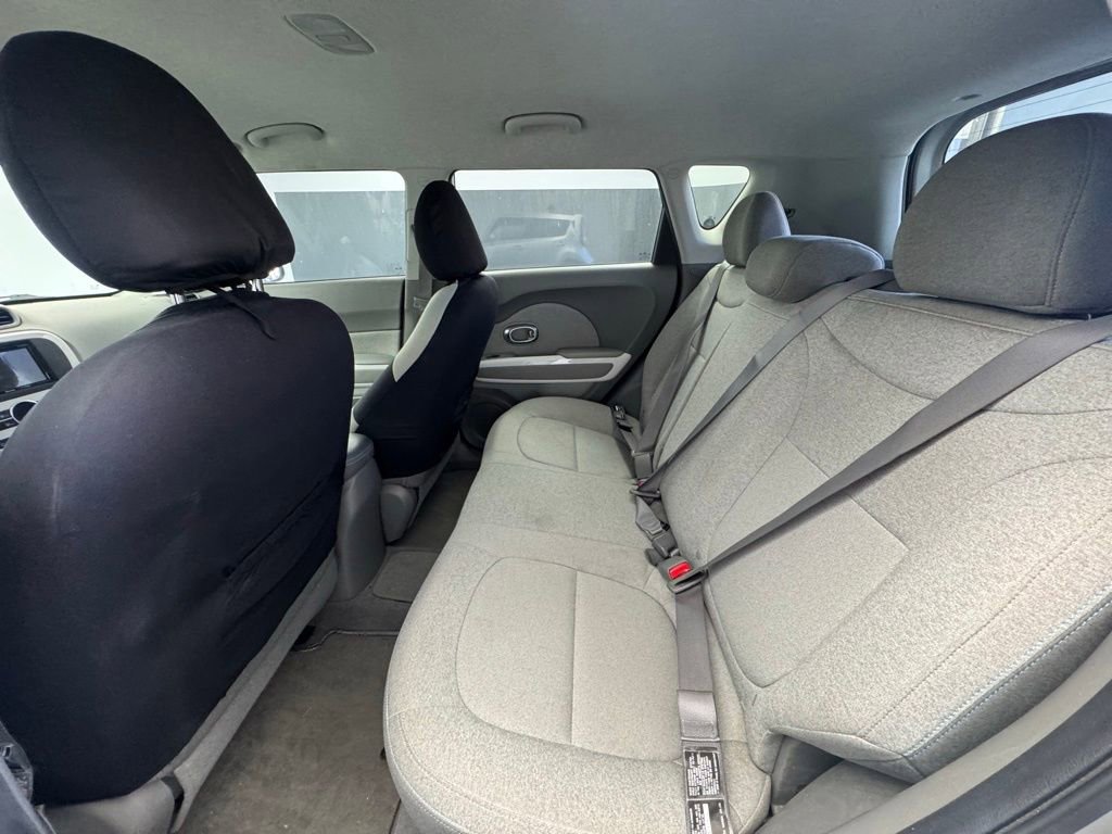 Used 2016 Kia Soul EV image 10