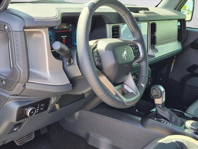 New 2026 Ford Bronco Outer Banks AWD/4WD image 3