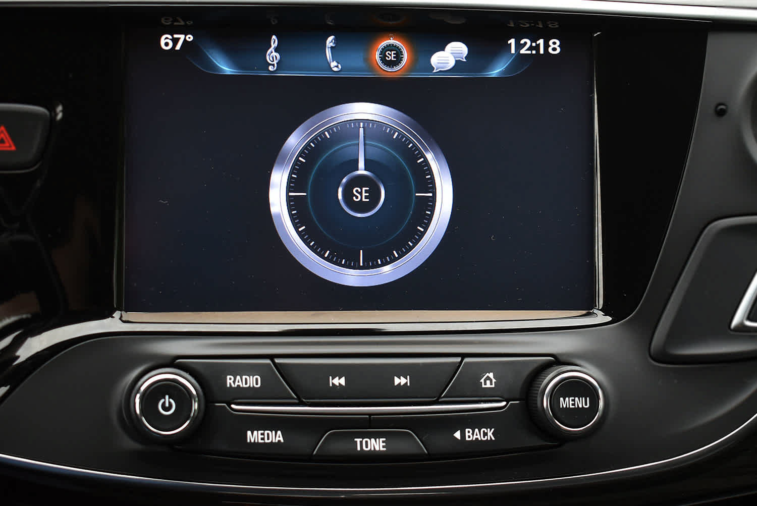 Used 2017 Buick Envision Essence AWD/4WD image 18