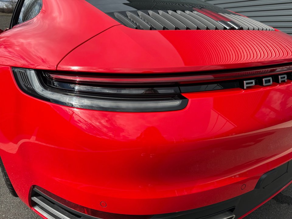 Certified 2022 Porsche 911 Carrera image 14