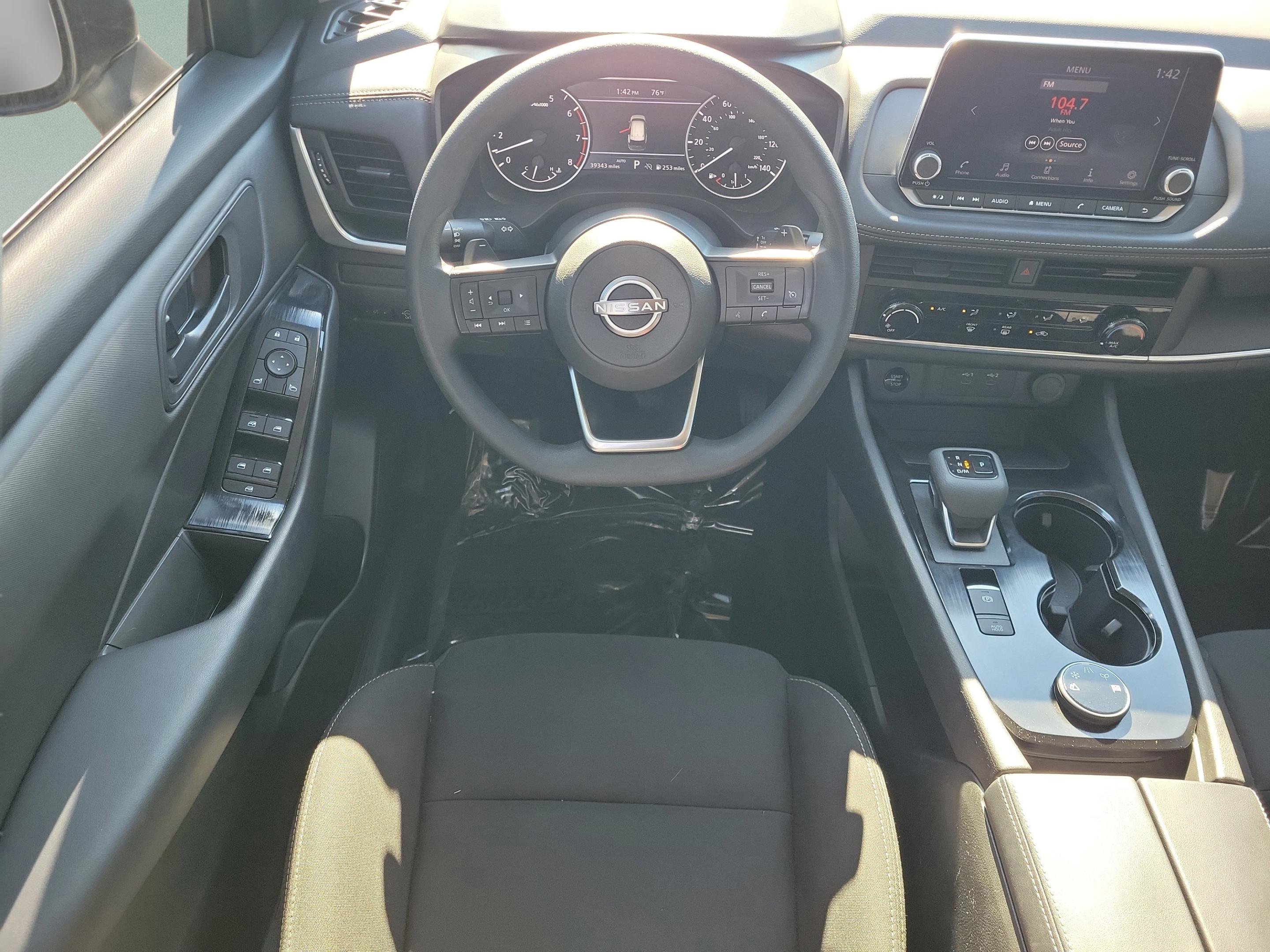 Certified 2024 Nissan Rogue S image 15