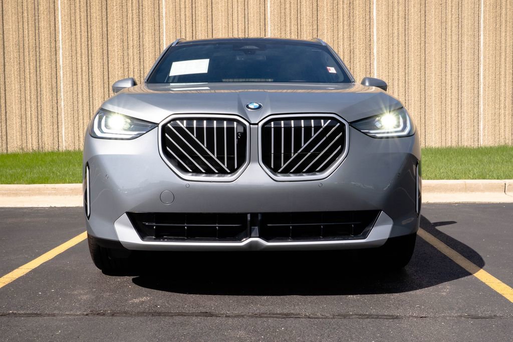 Used 2026 BMW X3 xDrive30 AWD/4WD image 3