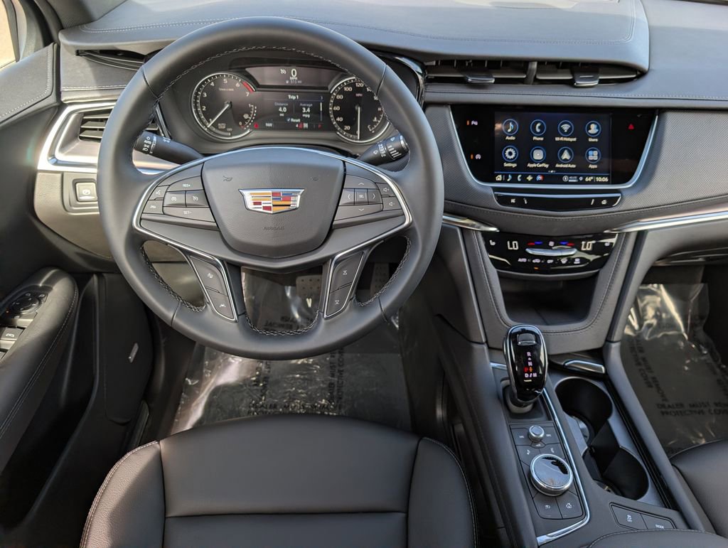 New 2026 Cadillac XT5 Luxury AWD/4WD image 17