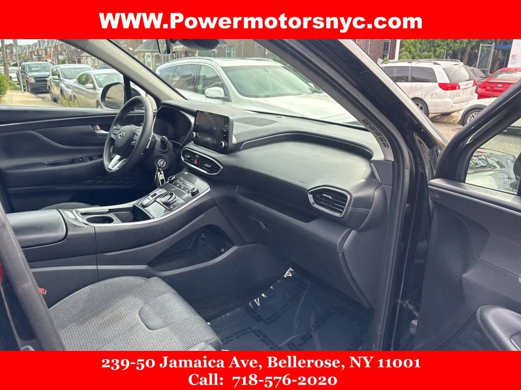 Used 2021 Hyundai Santa Fe SE image 11