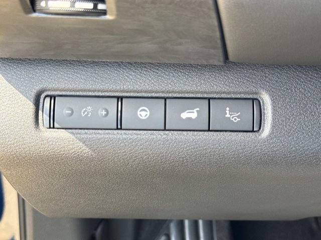 New 2026 Nissan Pathfinder Platinum FWD image 22