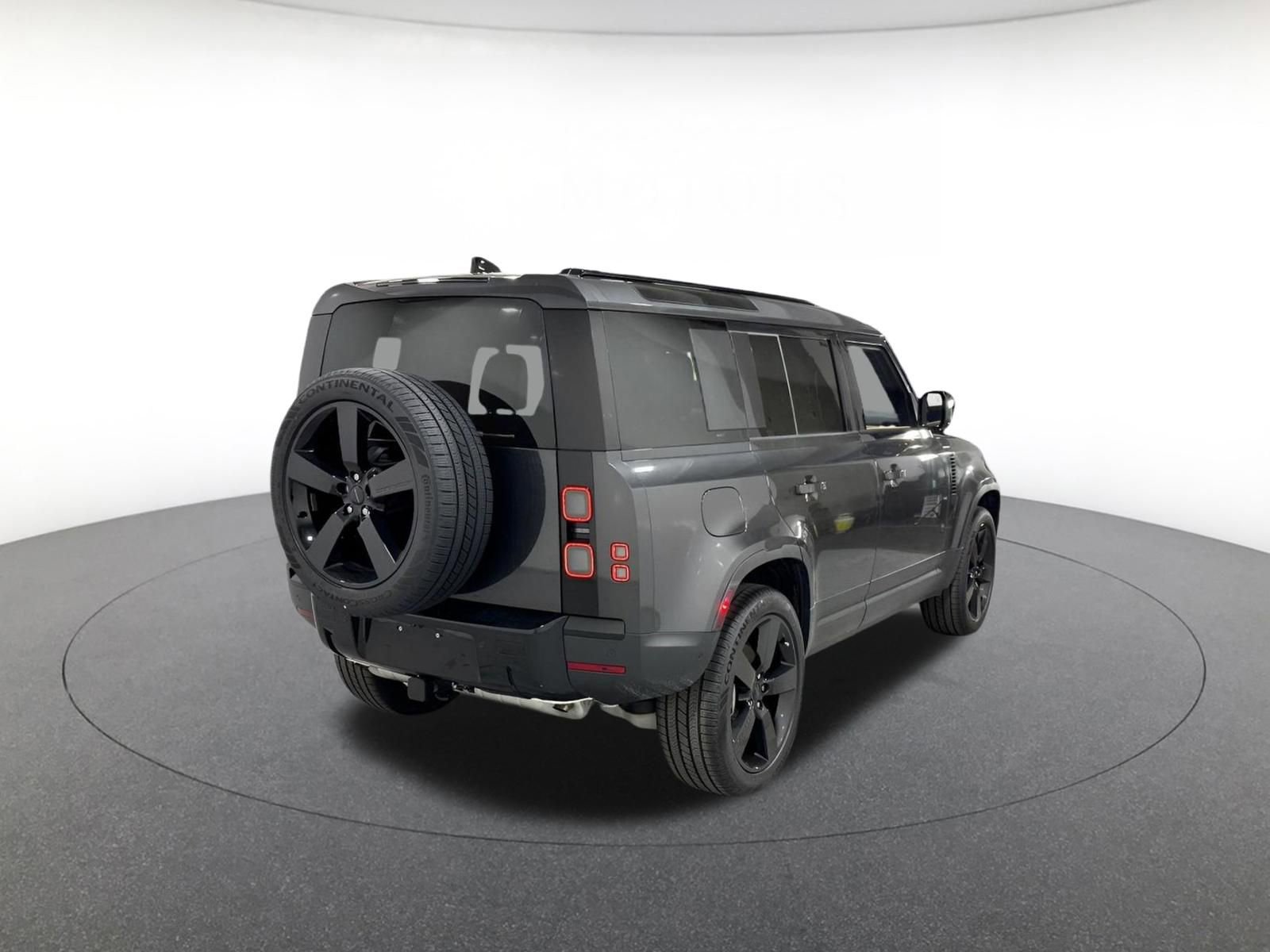 New 2026 Land Rover Defender 110 S image 5