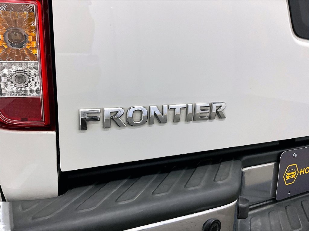 Used 2019 Nissan Frontier SL AWD/4WD image 25