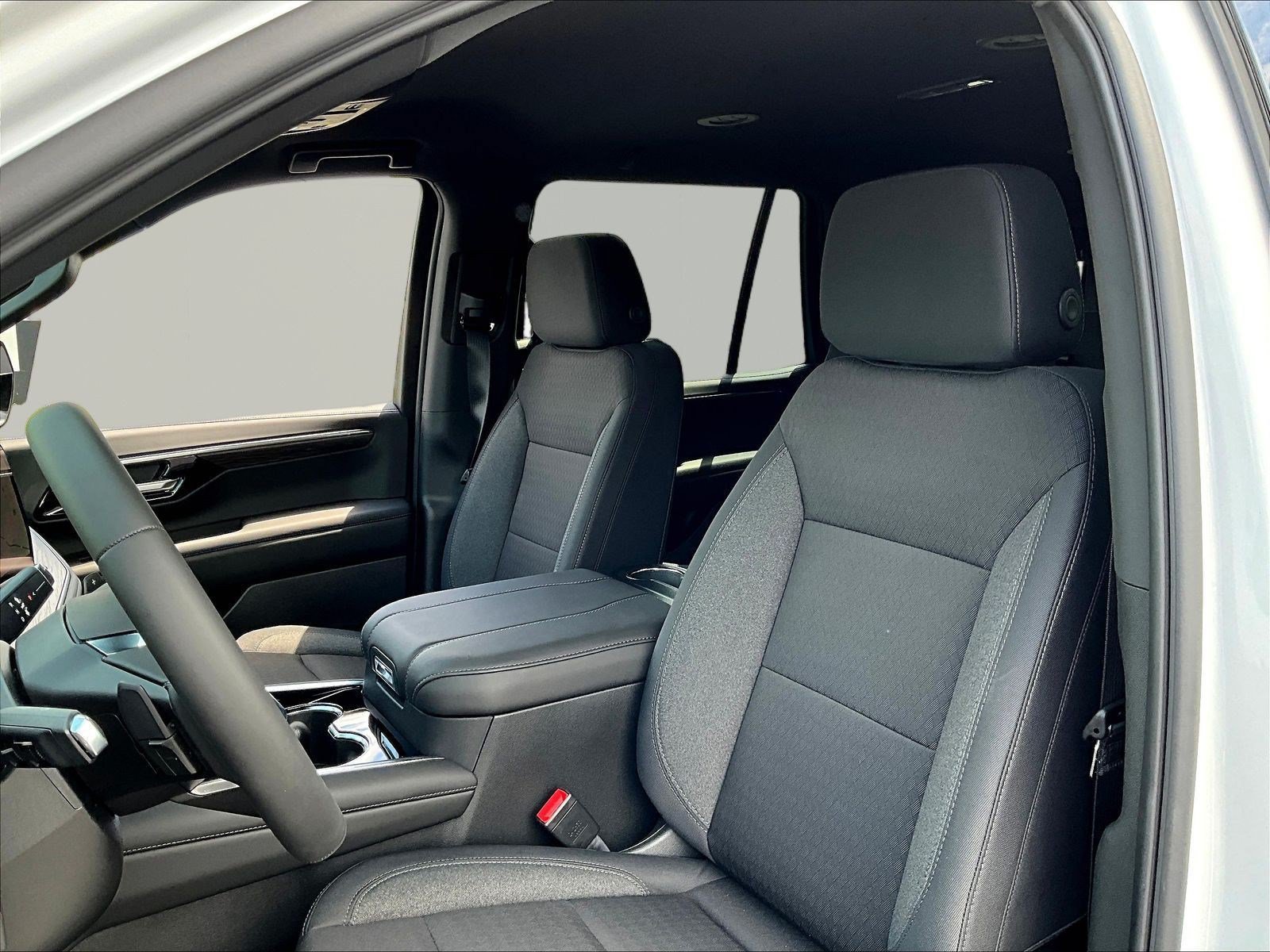 New 2026 Chevrolet Tahoe LS AWD/4WD image 17