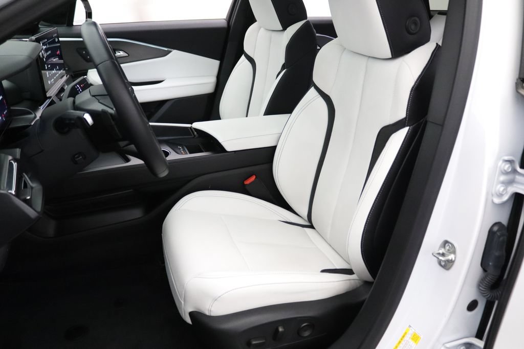 Certified 2024 Acura ZDX A-Spec AWD/4WD image 2
