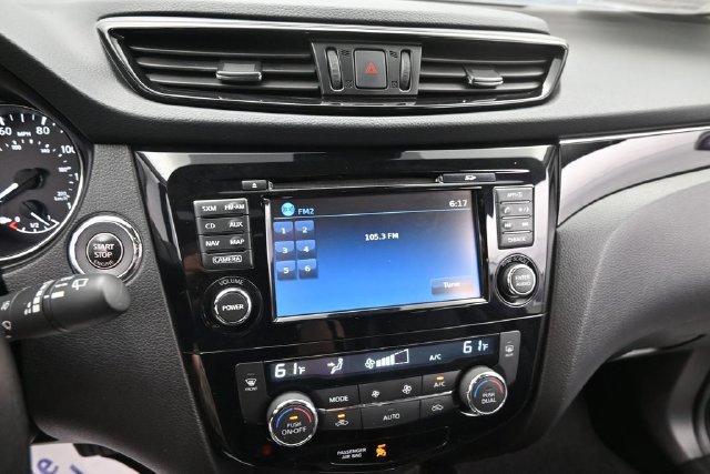 Used 2017 Nissan Rogue Sport SL w/ SL Premium Package AWD/4WD image 31