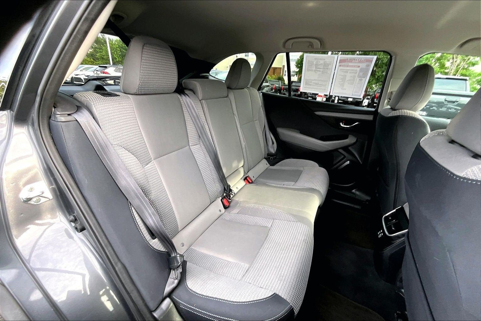 Used 2024 Subaru Outback Premium AWD/4WD image 24