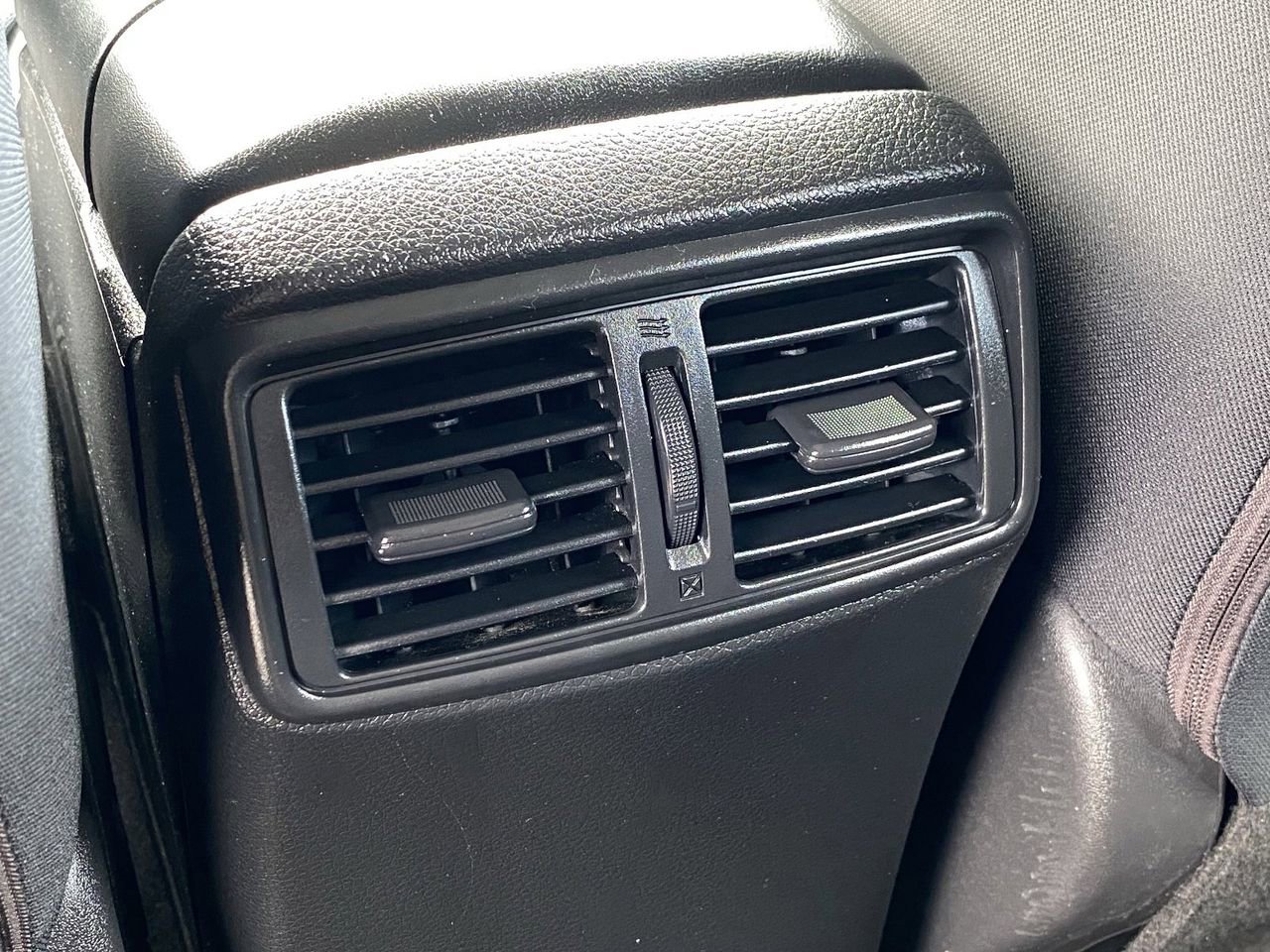 Certified 2019 Nissan Rogue S FWD image 15