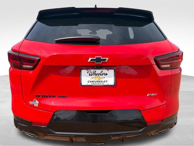 Used 2023 Chevrolet Blazer RS w/ Driver Confidence II Package AWD/4WD image 4