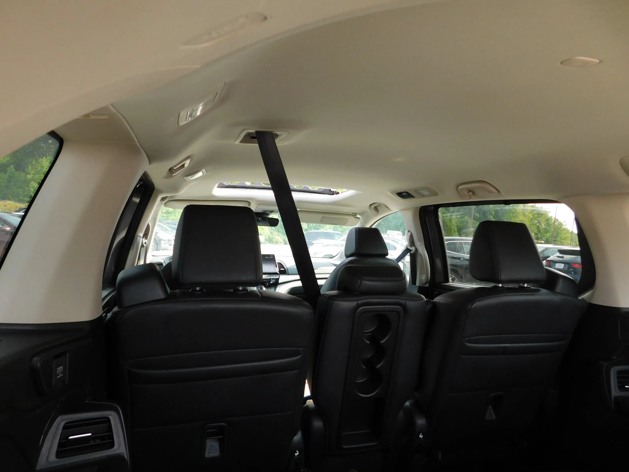Used 2025 Honda Odyssey EX-L image 9