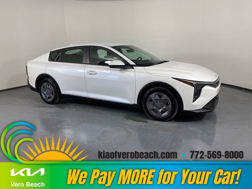 Used 2025 Kia K4 LX