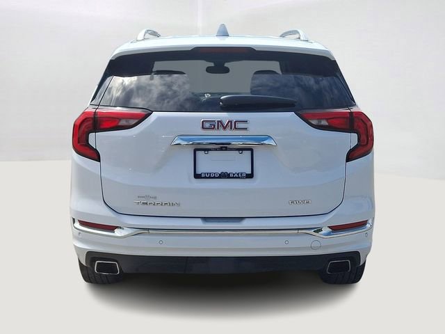 Used 2020 GMC Terrain Denali w/ Denali Premium Package AWD/4WD image 5