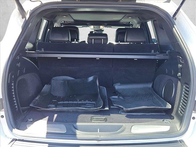 Used 2020 Jeep Grand Cherokee High Altitude AWD/4WD image 6