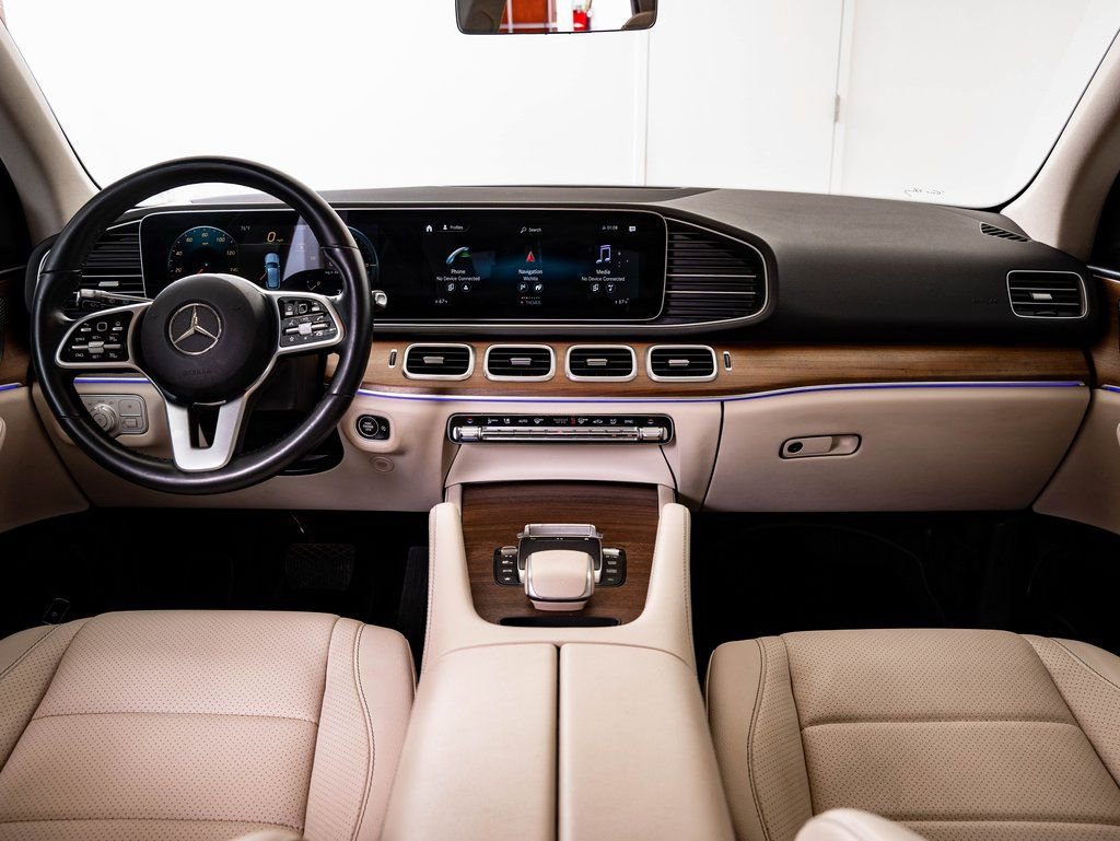 Used 2022 Mercedes-Benz GLE 350 4MATIC w/ AMG Line Exterior image 34